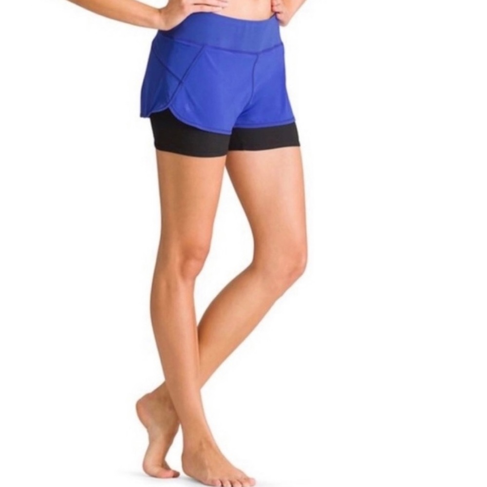 *ATHLETA* 2 In 1 Pulse Shortie Shorts